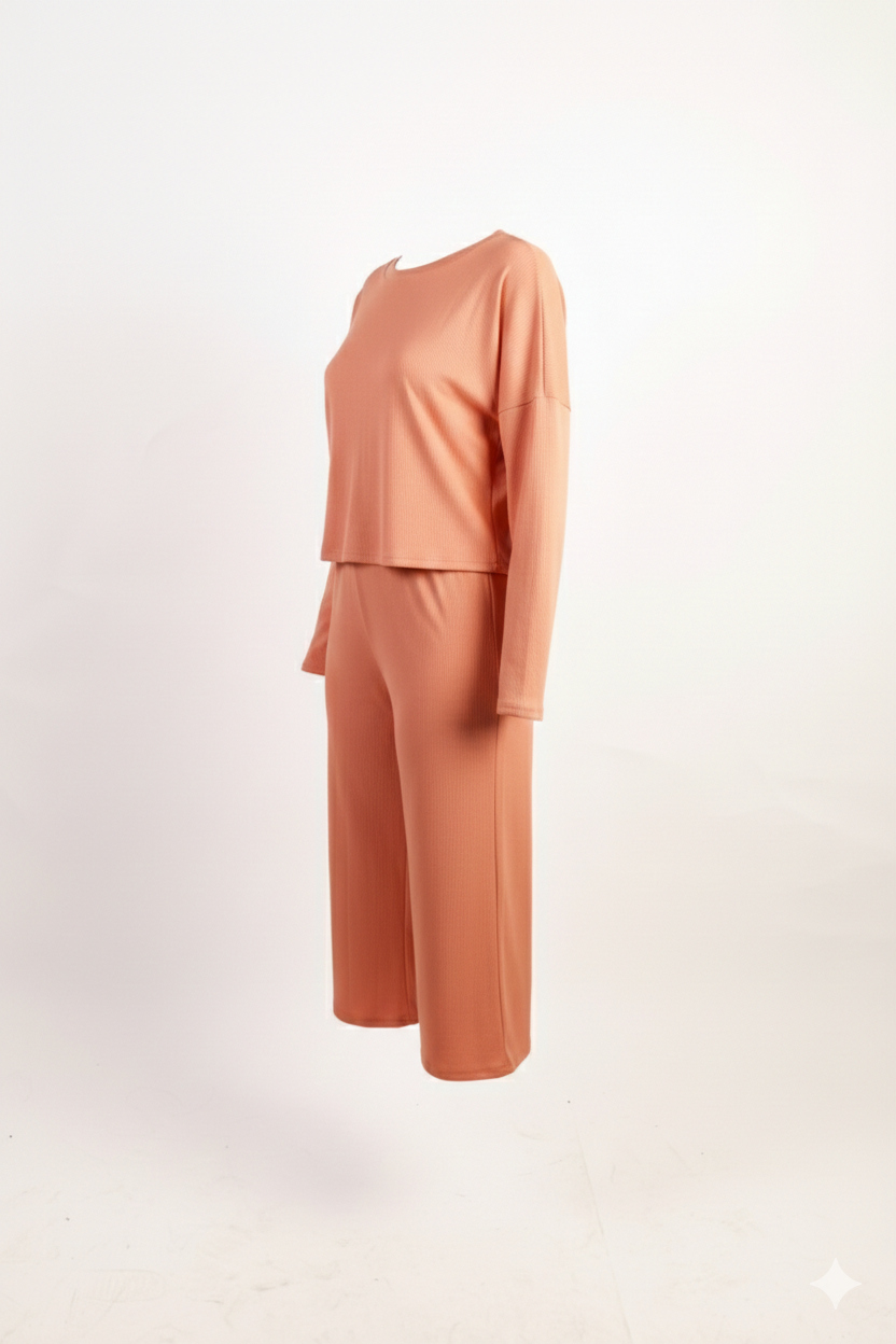 Ribbed Knit Oversized Tee